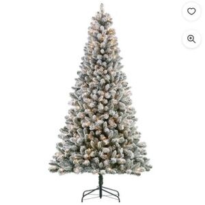 Pre-lit 7.5 feet Snowy Artificial Christmas Tree